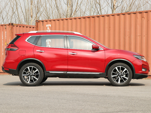 2019款2.5L CVT四驱智联至尊版 整体外观