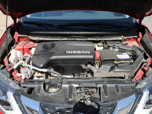 2019款2.5L CVT四驱智联至尊版 发动机