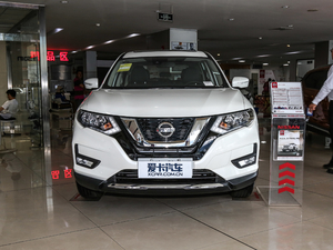 2019款2.0L CVT两驱智联舒适版 7座 正前