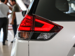 20192.0L CVT(q)m 7 (x)(ji)^