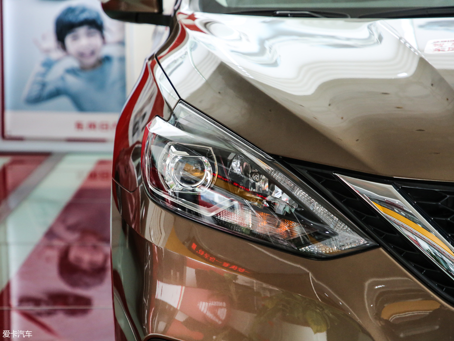 2019܎ 1.6XV CVT V