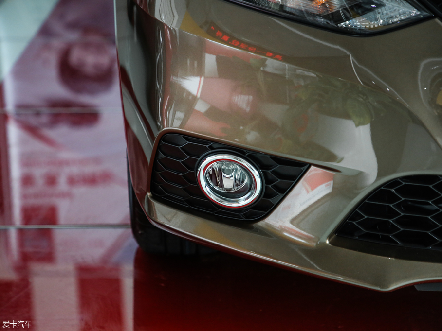 2019܎ 1.6XV CVT V