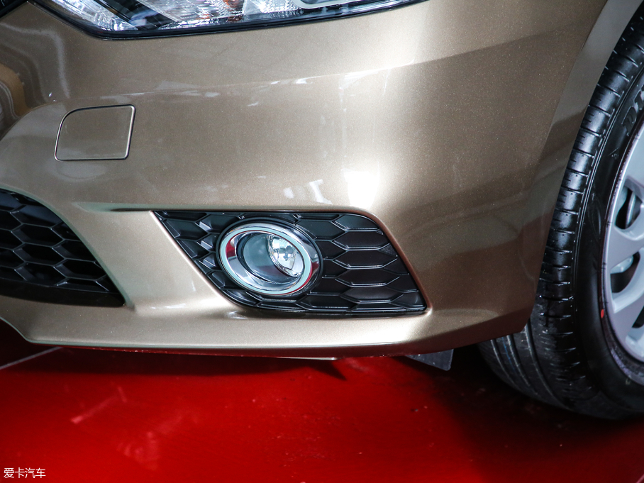 2019܎ 1.6XV CVT V