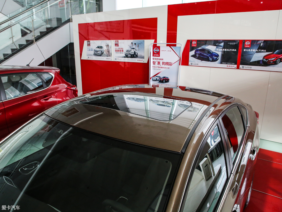 2019܎ 1.6XV CVT V