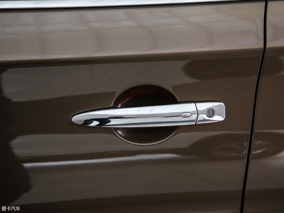 2019܎ 1.6XV CVT(lin) (gu)V