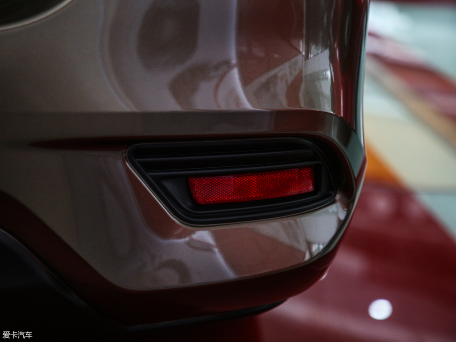 2019܎ 1.6XV CVT V