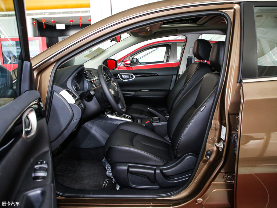 2019܎ 1.6XV CVT(lin) V