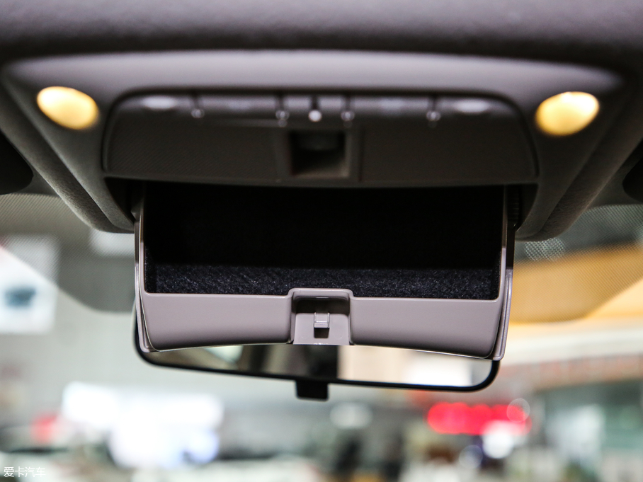 2019܎ 1.6XV CVT V