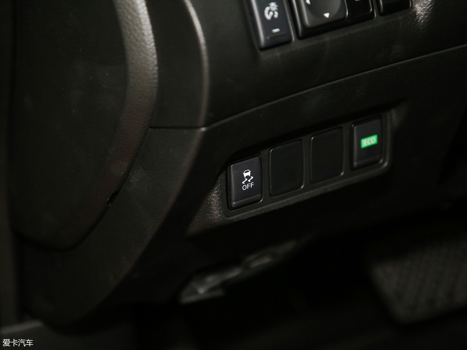 2019܎ 1.6XV CVT(lin) V