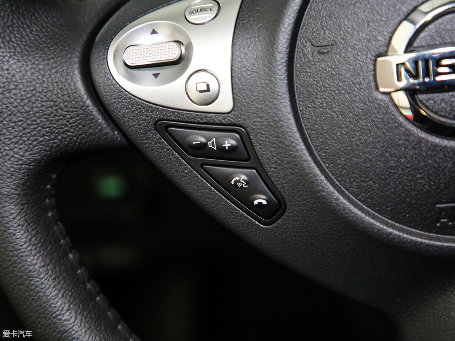 2019܎ 1.6XV CVT V