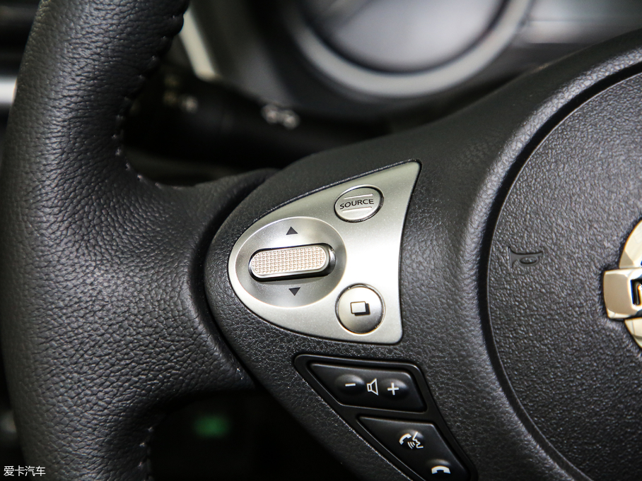 2019܎ 1.6XV CVT V