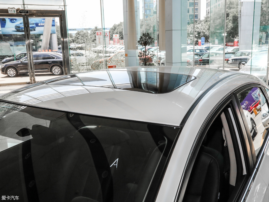 2019܎ 1.6XV CVT VI