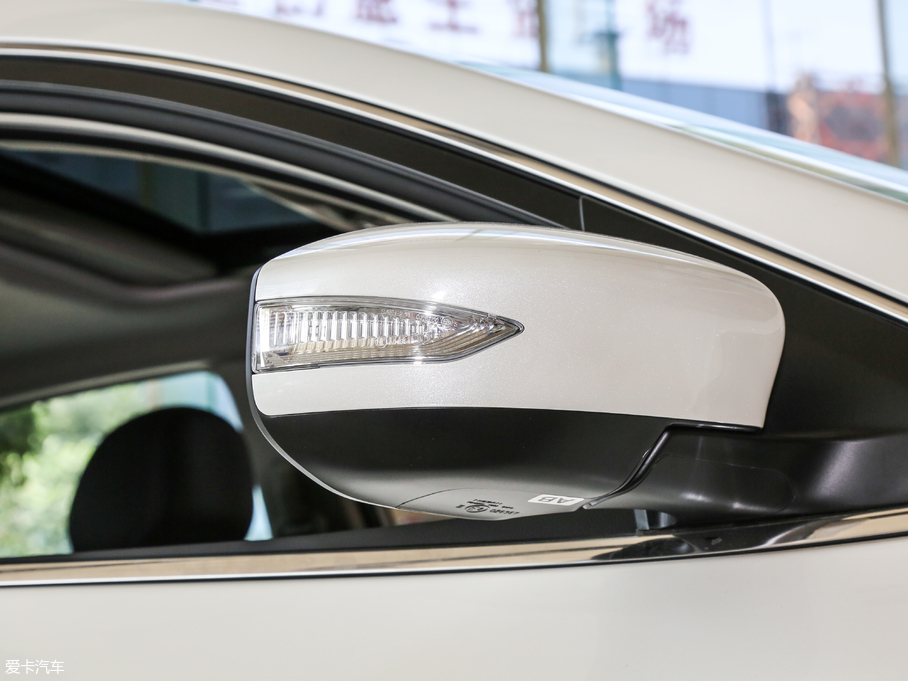 2019܎ 1.6XV CVT VI