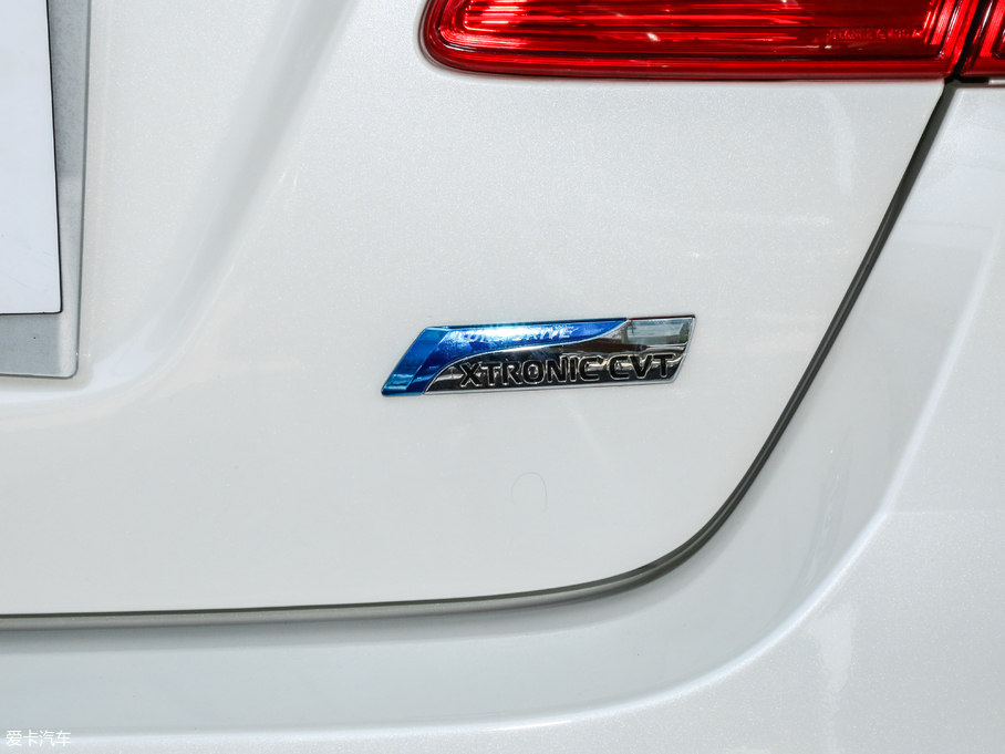 2019܎ 1.6XV CVT VI