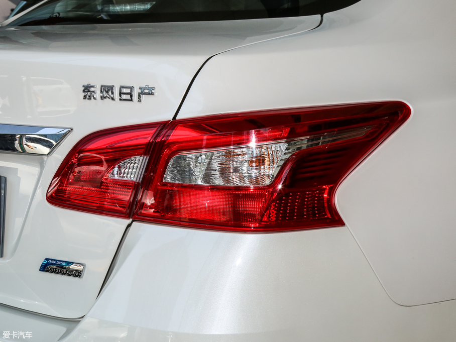 2019܎ 1.6XV CVT VI