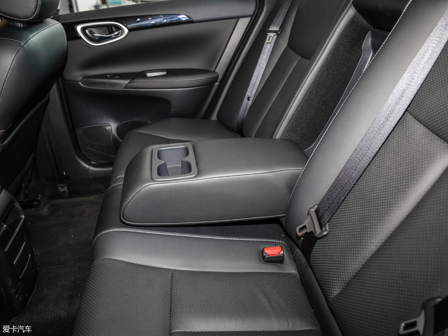 2019܎ 1.6XV CVT(lin) VI