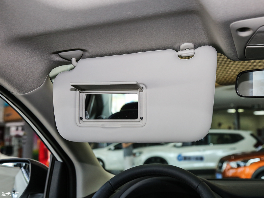 2019܎ 1.6XV CVT VI