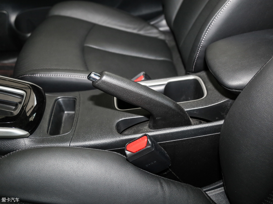 2019܎ 1.6XV CVT VI