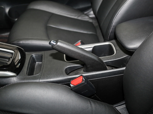 2019款1.6XV CVT智联尊享版 国VI 驻车制动器