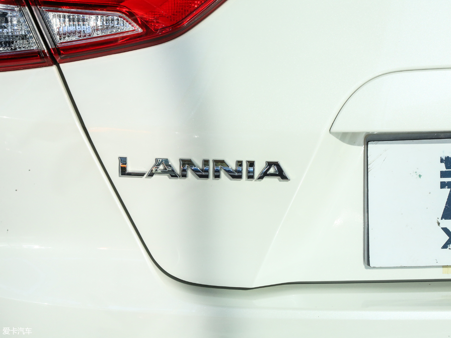 2019LANNIA {B 1.6L CVTǿ V