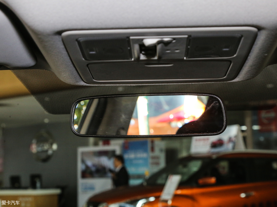 2019LANNIA {(ln)B 1.6L CVT(lin)ǿ V