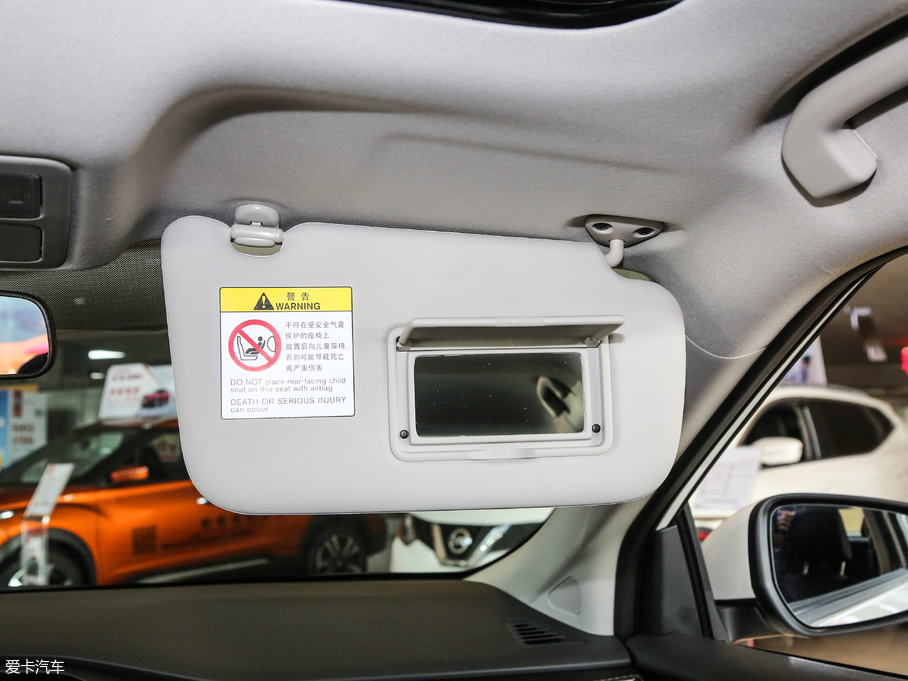 2019LANNIA {B 1.6L CVTǿ V