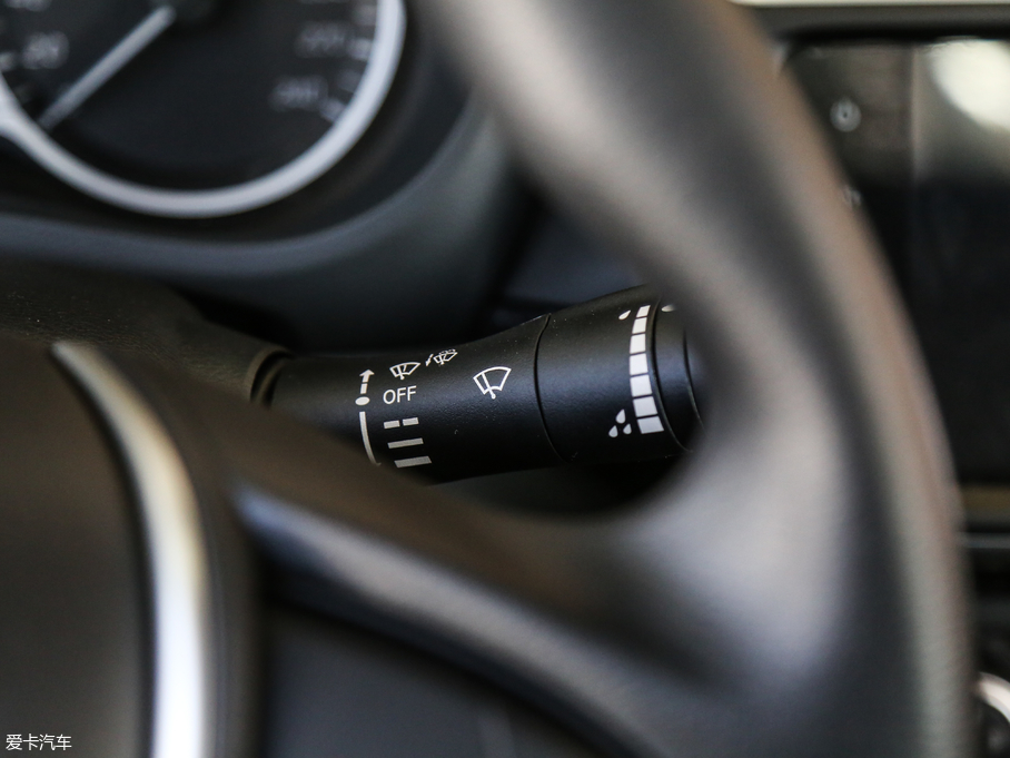 2019LANNIA {B 1.6L CVTǿ V