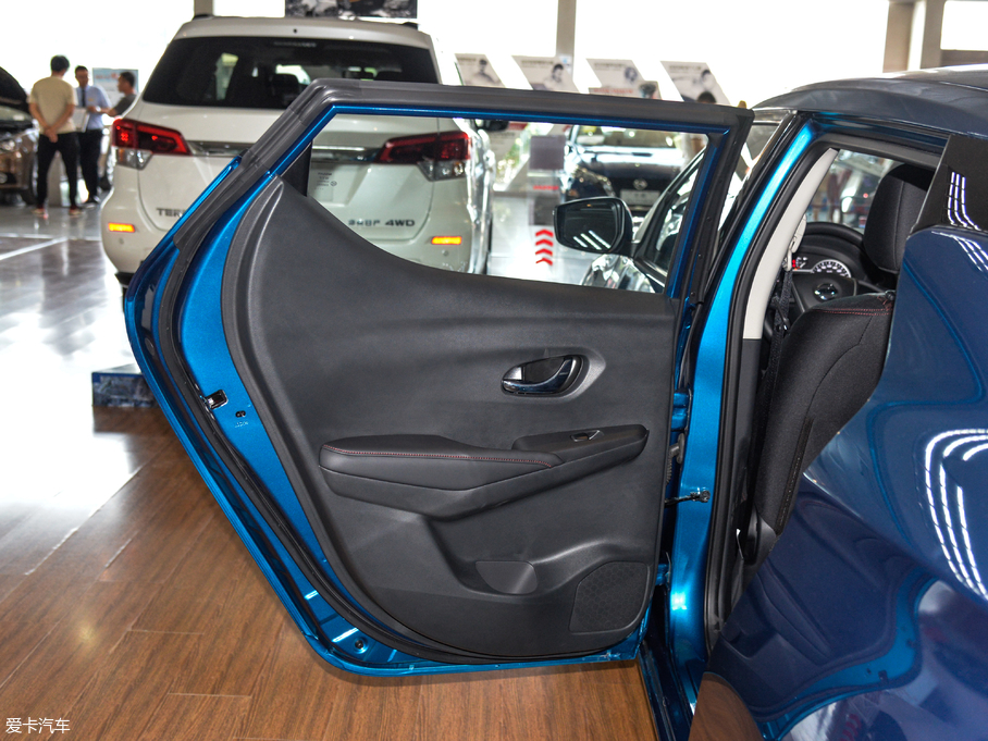 2019LANNIA {B 1.6L CVTǿ VI