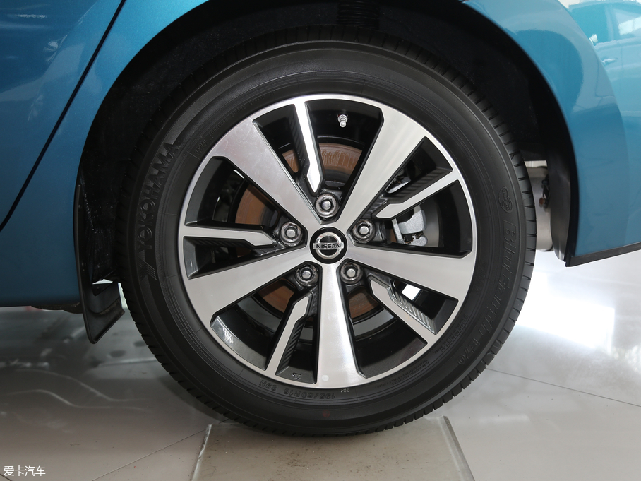 2019LANNIA {B 1.6L CVTſ VI