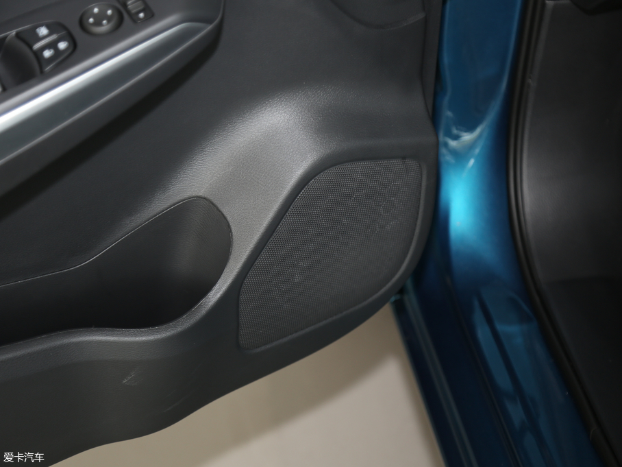 2019LANNIA {B 1.6L CVTſ VI