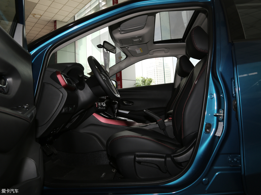 2019LANNIA {B 1.6L CVTſ VI