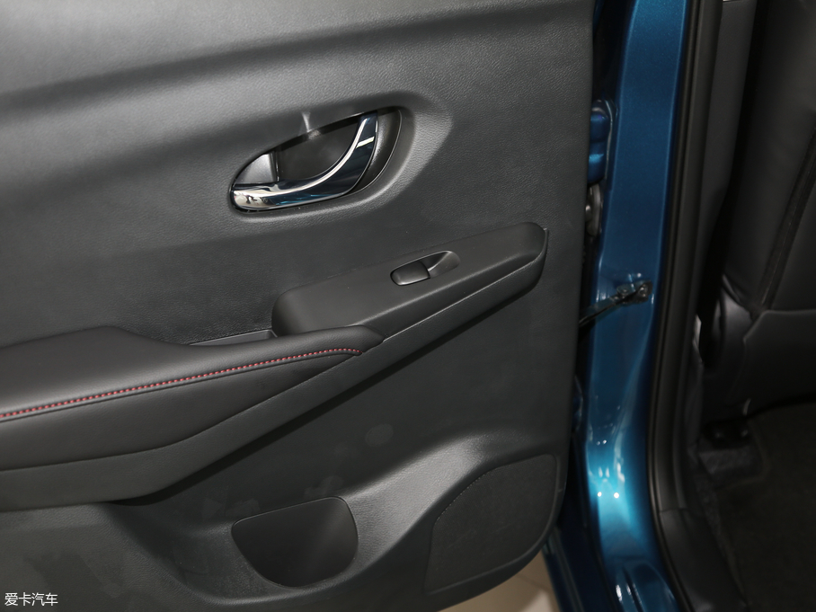 2019LANNIA {B 1.6L CVTſ VI