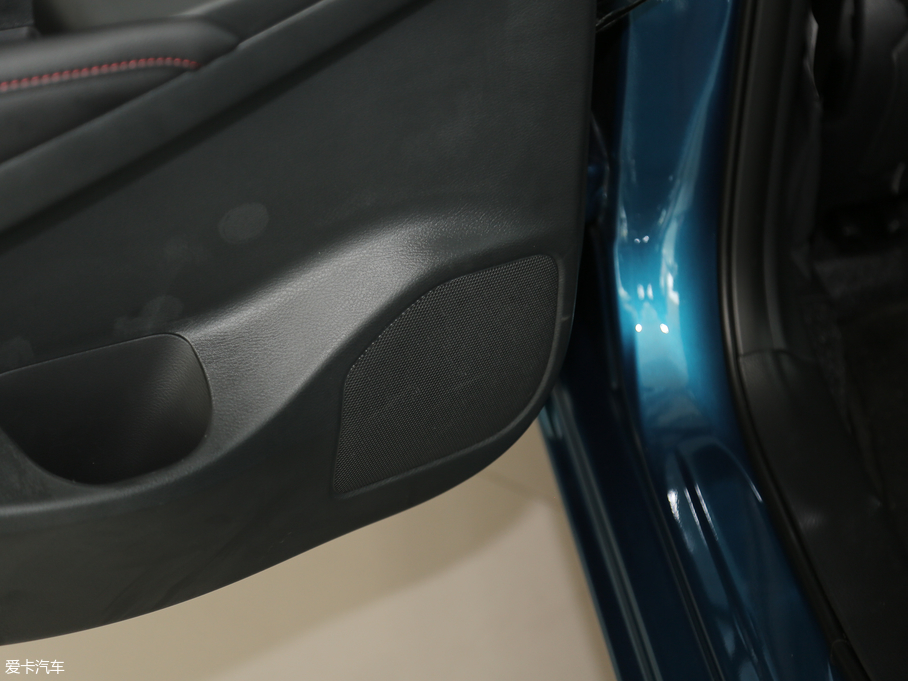 2019LANNIA {B 1.6L CVTſ VI