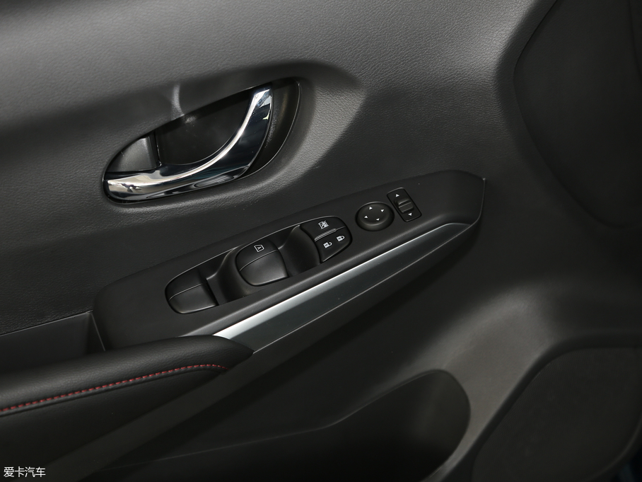 2019LANNIA {B 1.6L CVTſ VI