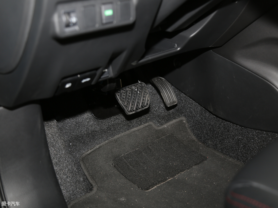 2019LANNIA {B 1.6L CVTſ VI