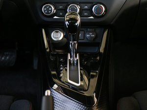 20191.6L CVT(lin)ǿ V п؅^(q)