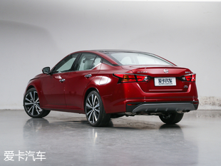 東風日產2019款天籟