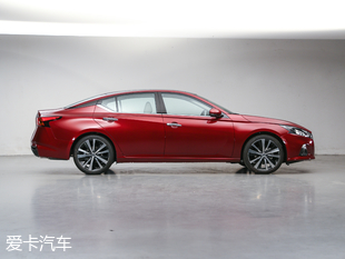 東風日產2019款天籟