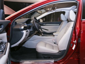 20192.0T XV AD1 I(lng) ǰſg