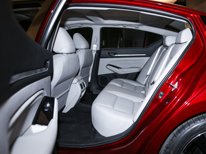 20192.0T XV AD1 I(lng) ſg