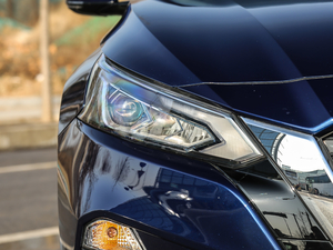 20192.0L XL Upper а (ji)^