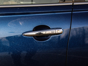 20192.0L XL Upper а {T