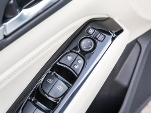 20192.0L XL Upper а g