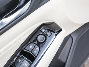 20192.0L XL Upper а g