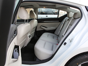 20192.0L XL Upper а ſg