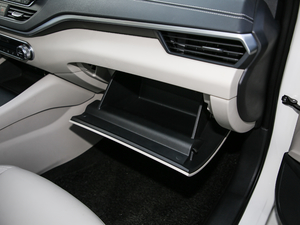 20192.0L XL Upper а 