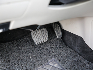 20192.0L XL Upper а п؅^