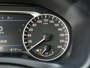 20192.0L XL Upper а п؅^