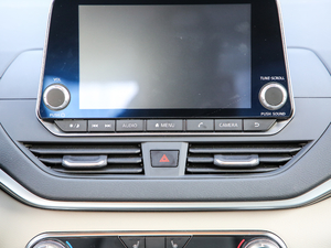 20192.0L XL Upper а {