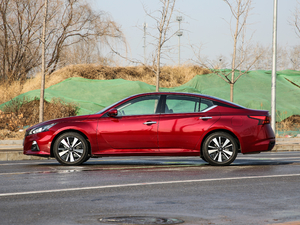 20192.0L XL Upper а ȣ